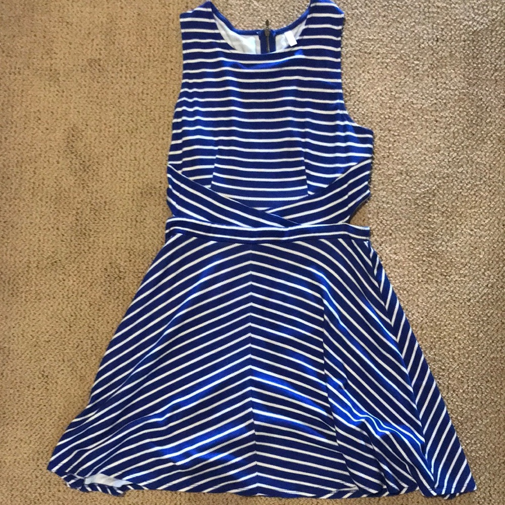Xhilaration Size Medium Women’s Dress